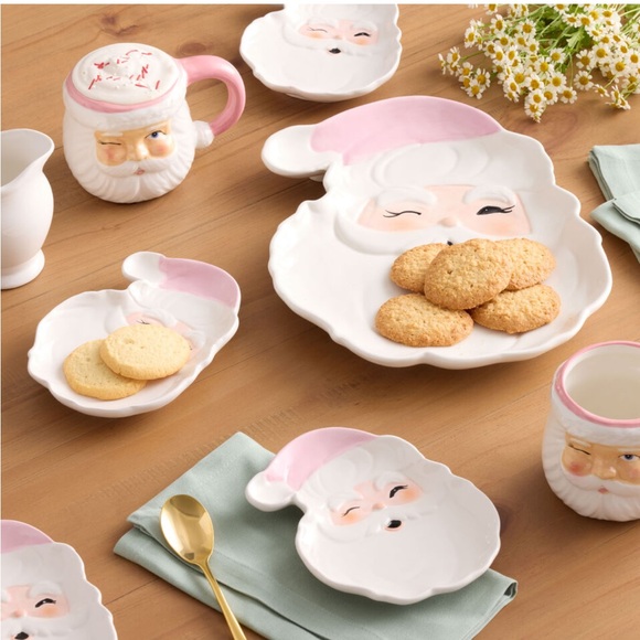 Pink Santa Figural Appetizer Plates (Set of 4) - Picture 2 of 3
